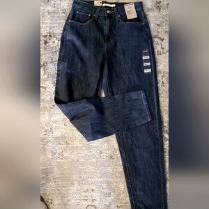 Levi's Women's 80s Mom Straight Jeans Classic Denim